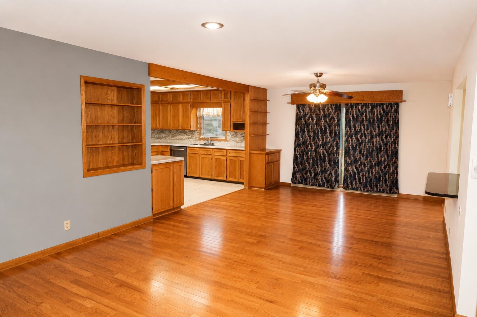 220 North Ohio Street Prairie du Chien, WI 53821 - Photo 7 of 25