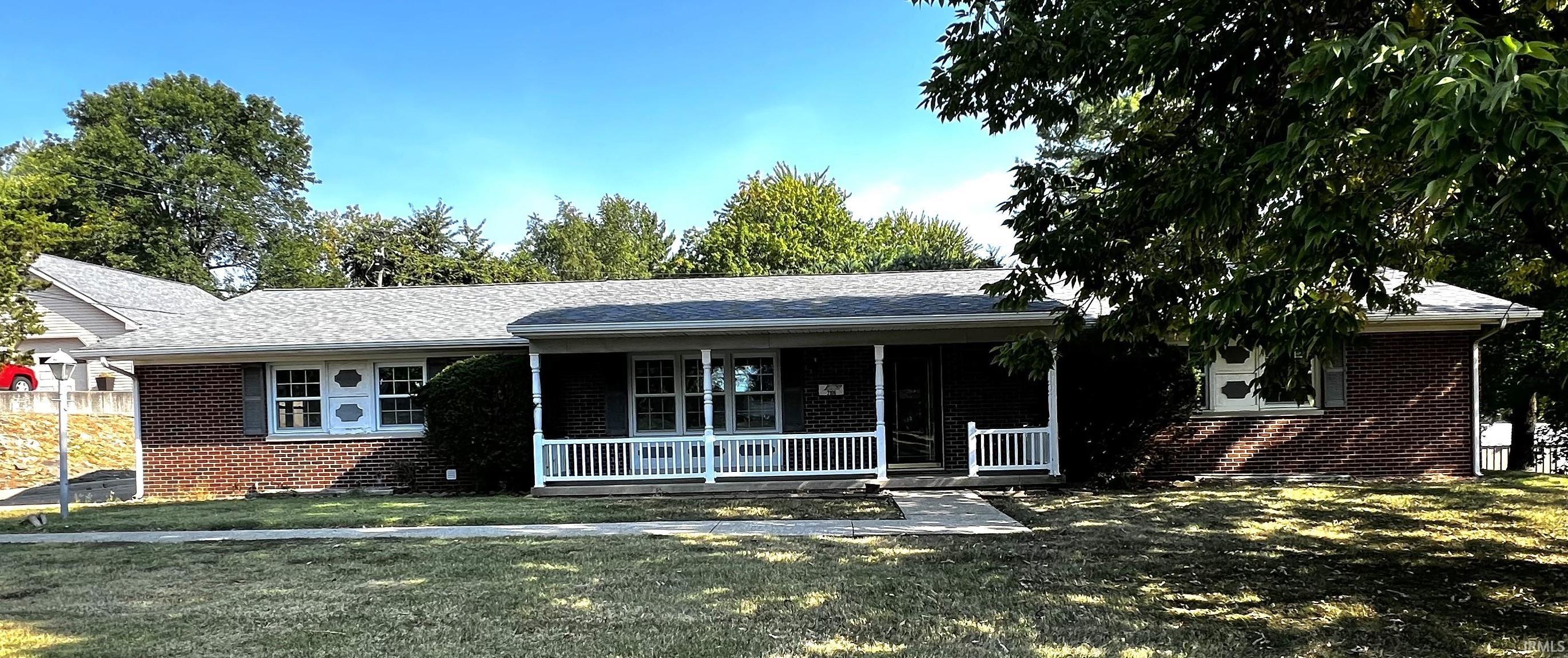 2106 Bedford Road Washington, IN 47501 - Photo 2 of 16 Gallery Image 2