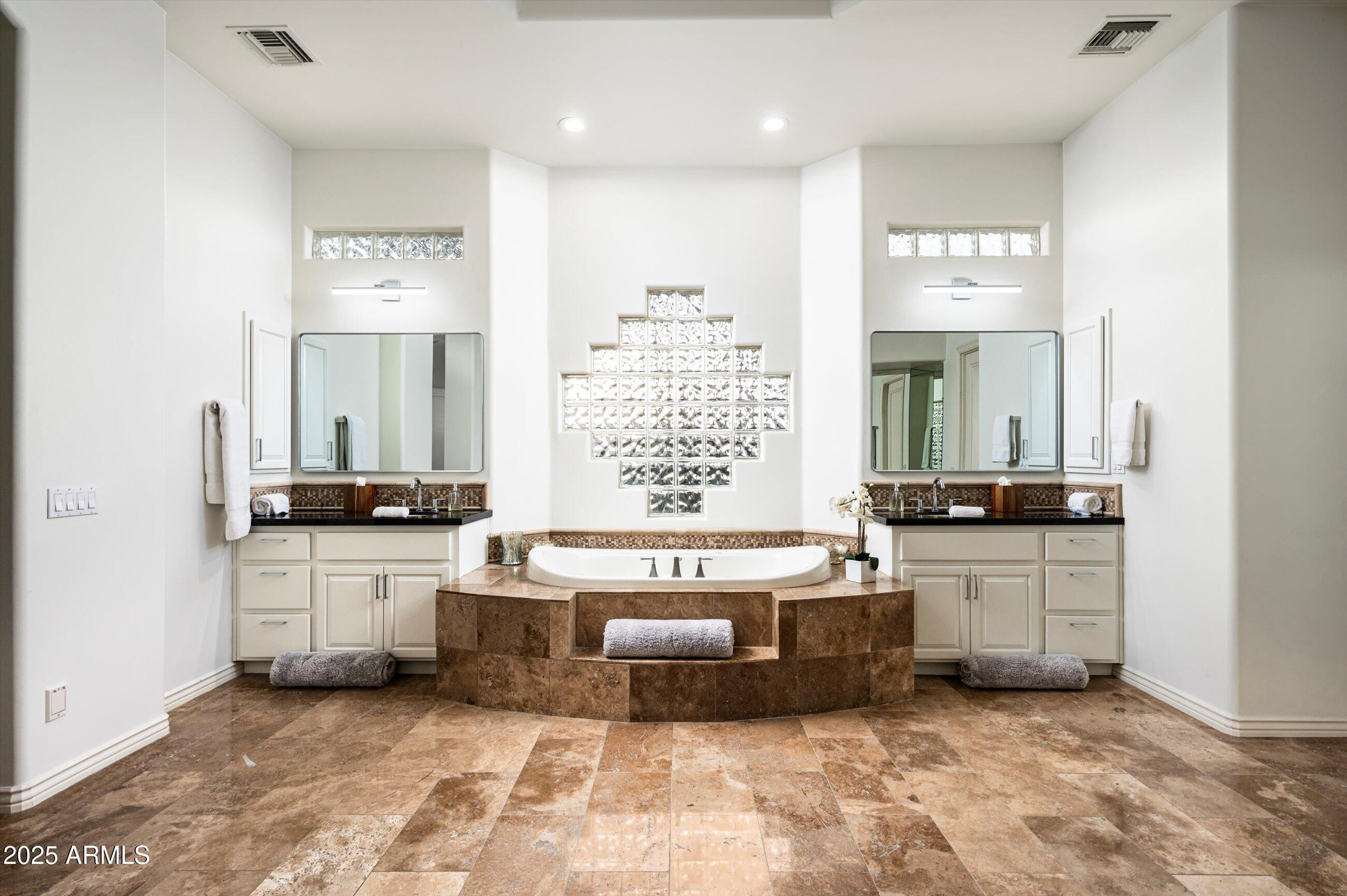 5901 East Mountain View Road Paradise Valley, AZ 85253 - Photo 26 of 48 Photo #26