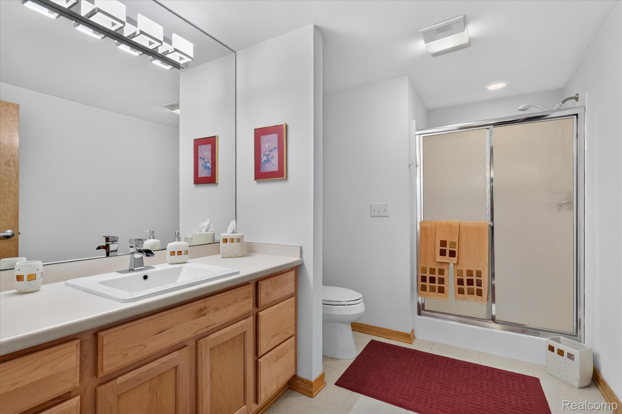 5388 Hartland Road Fenton, MI 48430 - Photo 40 of 74 40-5388-Hartland-Rd-WindowStill.jpg