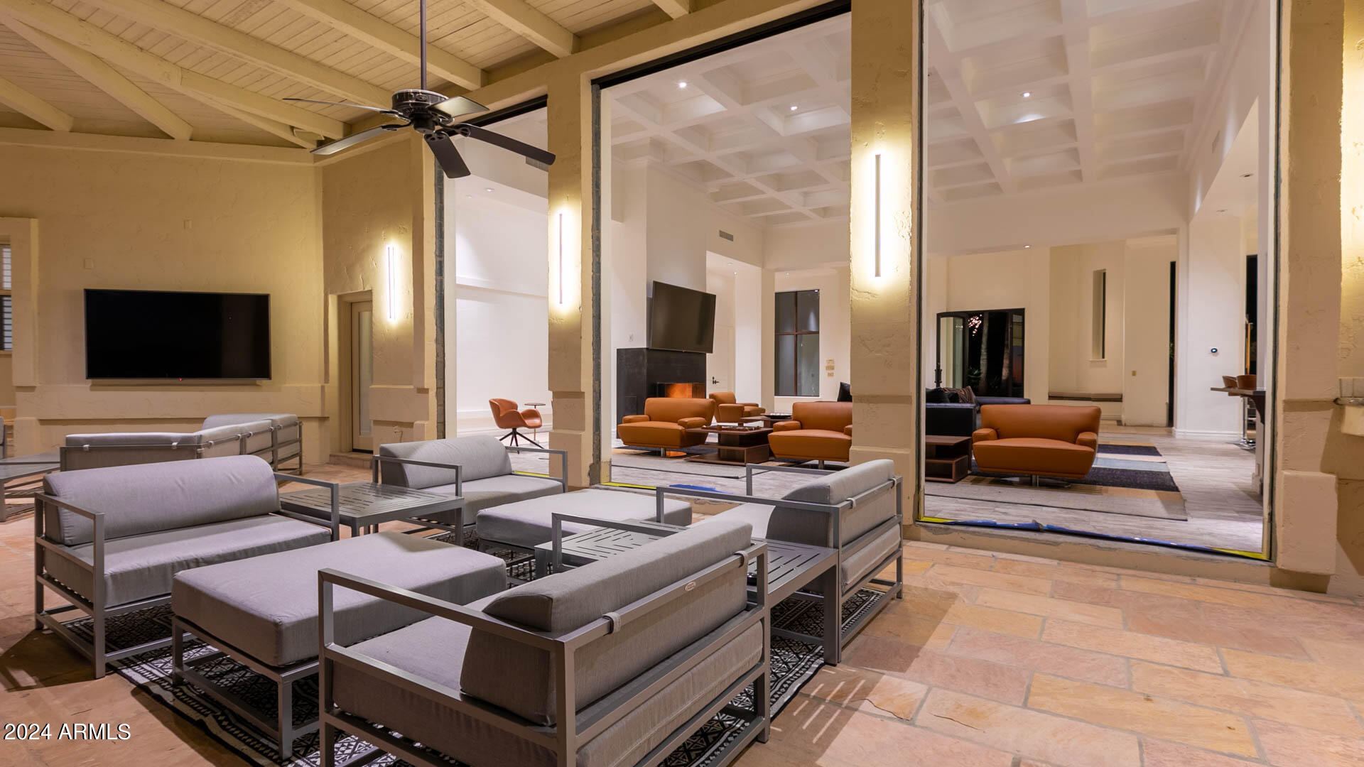 5255 North 47th Street Phoenix, AZ 85018 - Photo 3 of 41 Entertain_In_Luxury_Camelback129