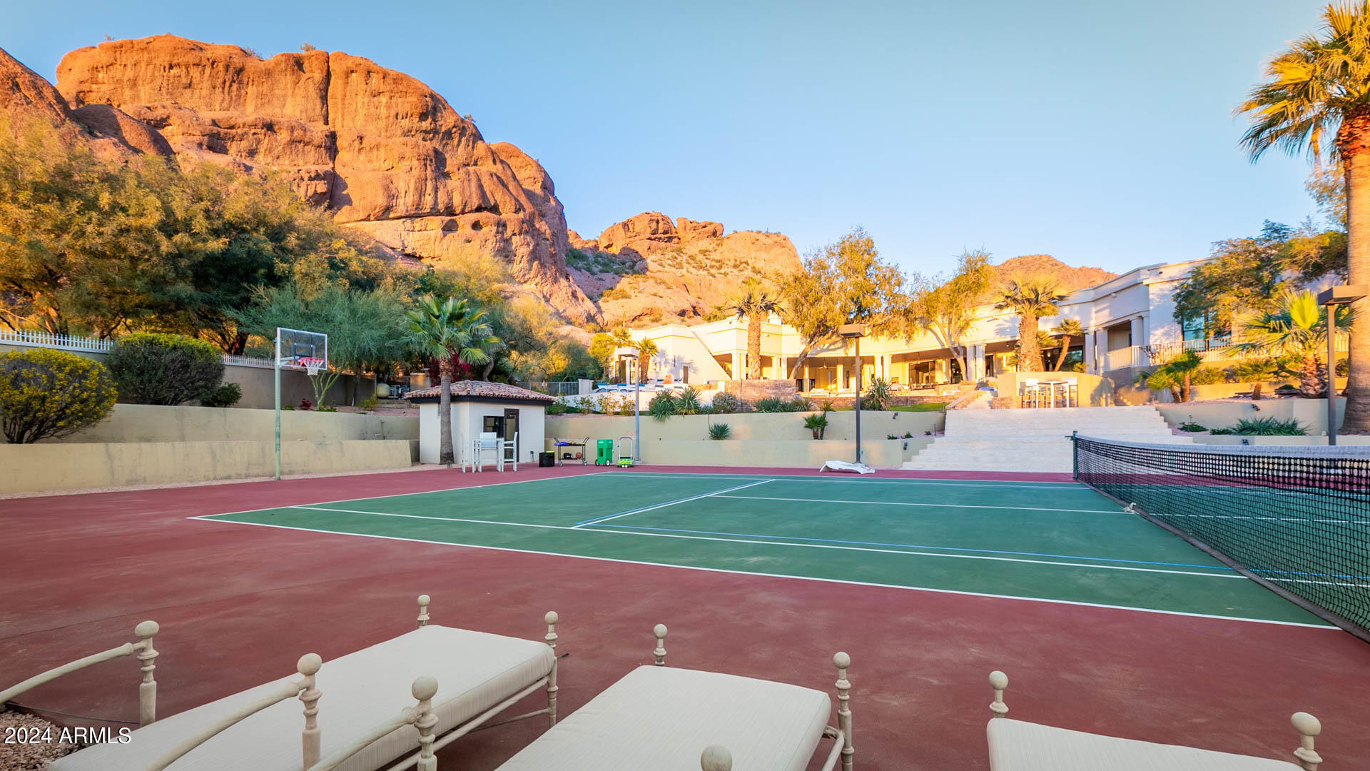 5255 North 47th Street Phoenix, AZ 85018 - Photo 32 of 41 Entertain_In_Luxury_Camelback49