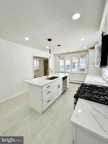 $3,250 | 1007 Ripley Street, Philadelphia, PA 19111