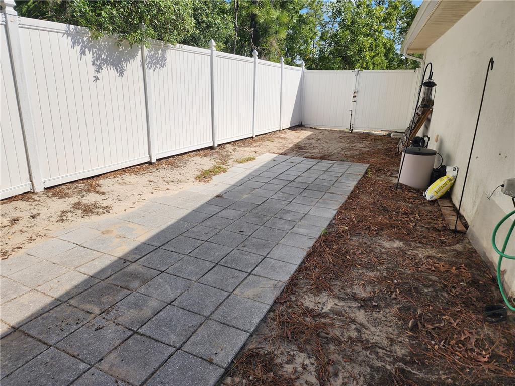 6086 Southwest 154th Lane Road Ocala, FL 34473 - Photo 12 of 35