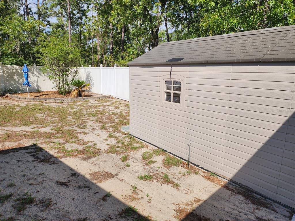 6086 Southwest 154th Lane Road Ocala, FL 34473 - Photo 16 of 35