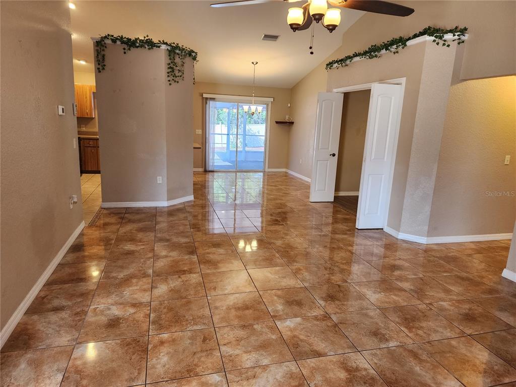 6086 Southwest 154th Lane Road Ocala, FL 34473 - Photo 26 of 35