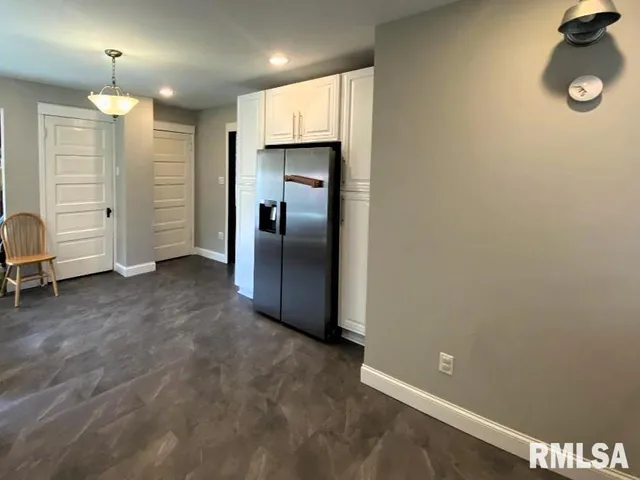 $179,500 | 14 West Market Street, Piper City, IL 60959