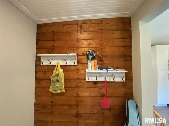 $179,500 | 14 West Market Street, Piper City, IL 60959