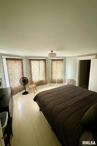 $179,500 | 14 West Market Street, Piper City, IL 60959