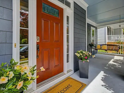 $785,000 | 913 Edgewater Circle, Chapel Hill, NC 27516
