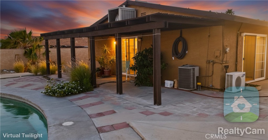10270 Santa Cruz Road Desert Hot Springs, CA 92240 - Photo 2 of 8 a front view of a house