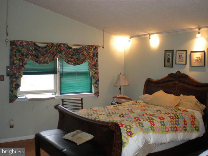 1245 Horsham Road Ambler, PA 19002 - Photo 12 of 17 Gallery Image 12