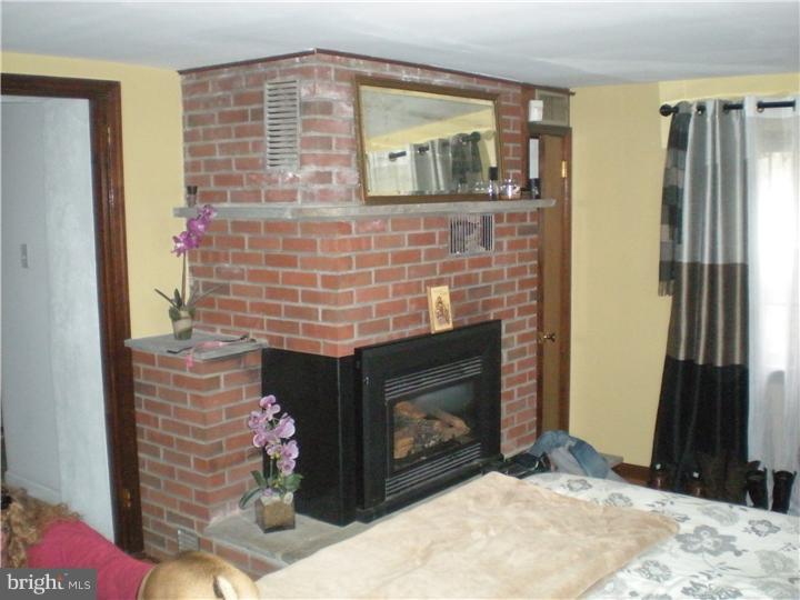 1245 Horsham Road Ambler, PA 19002 - Photo 10 of 17 Gallery Image 10