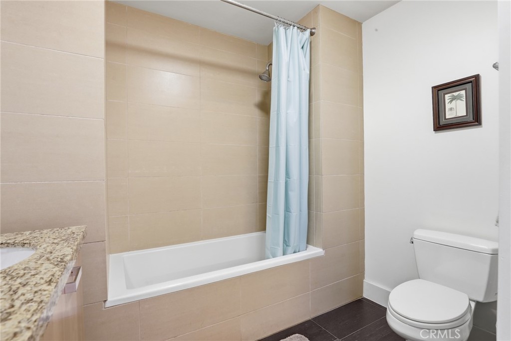 460 South Spring Street, Unit 1008 Los Angeles, CA 90013 - Photo 10 of 27