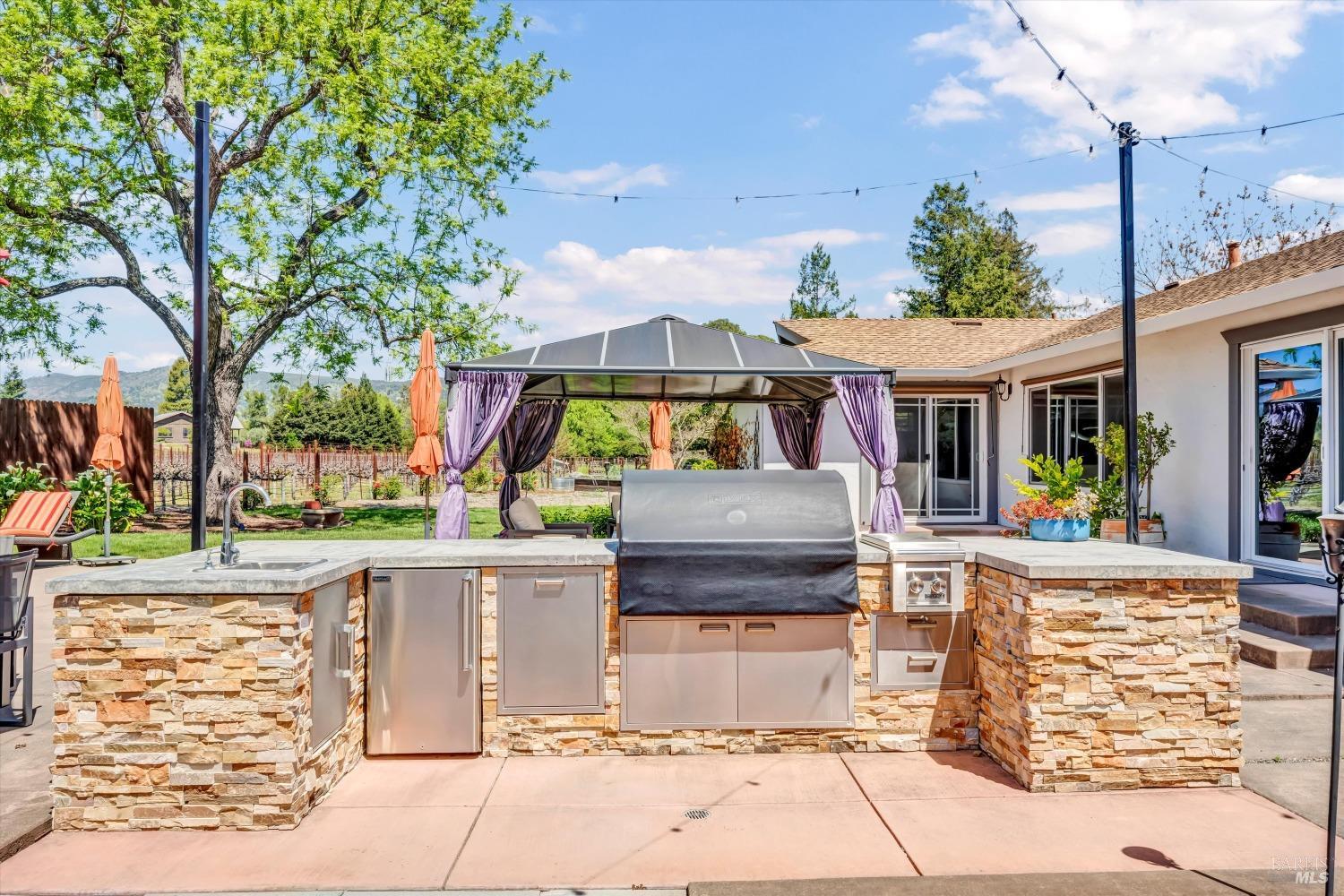 1790 McKinley Road Napa, CA 94558 - Photo 32 of 41
