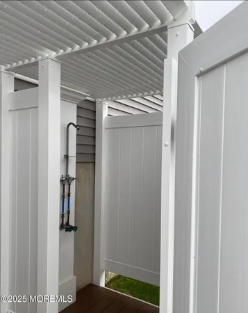 a view of walk in closet