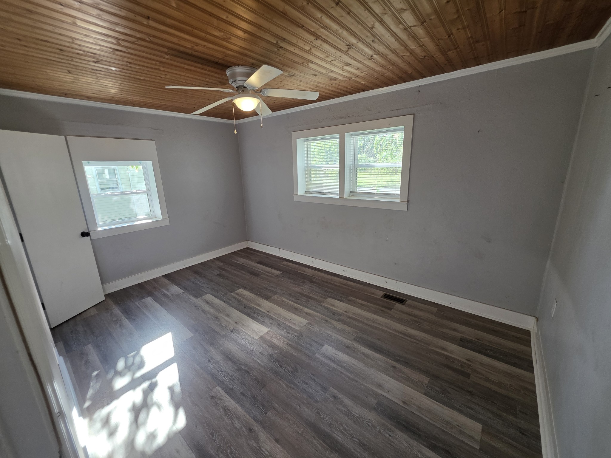 8988 Lyles Road Lyles, TN 37098 - Photo 12 of 24