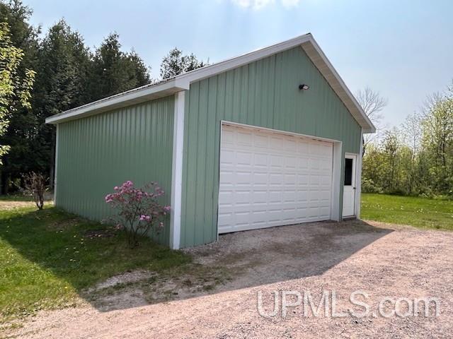 49763 Rosenlund Road Hancock, MI 49930 - Photo 7 of 41 Gallery Image 7