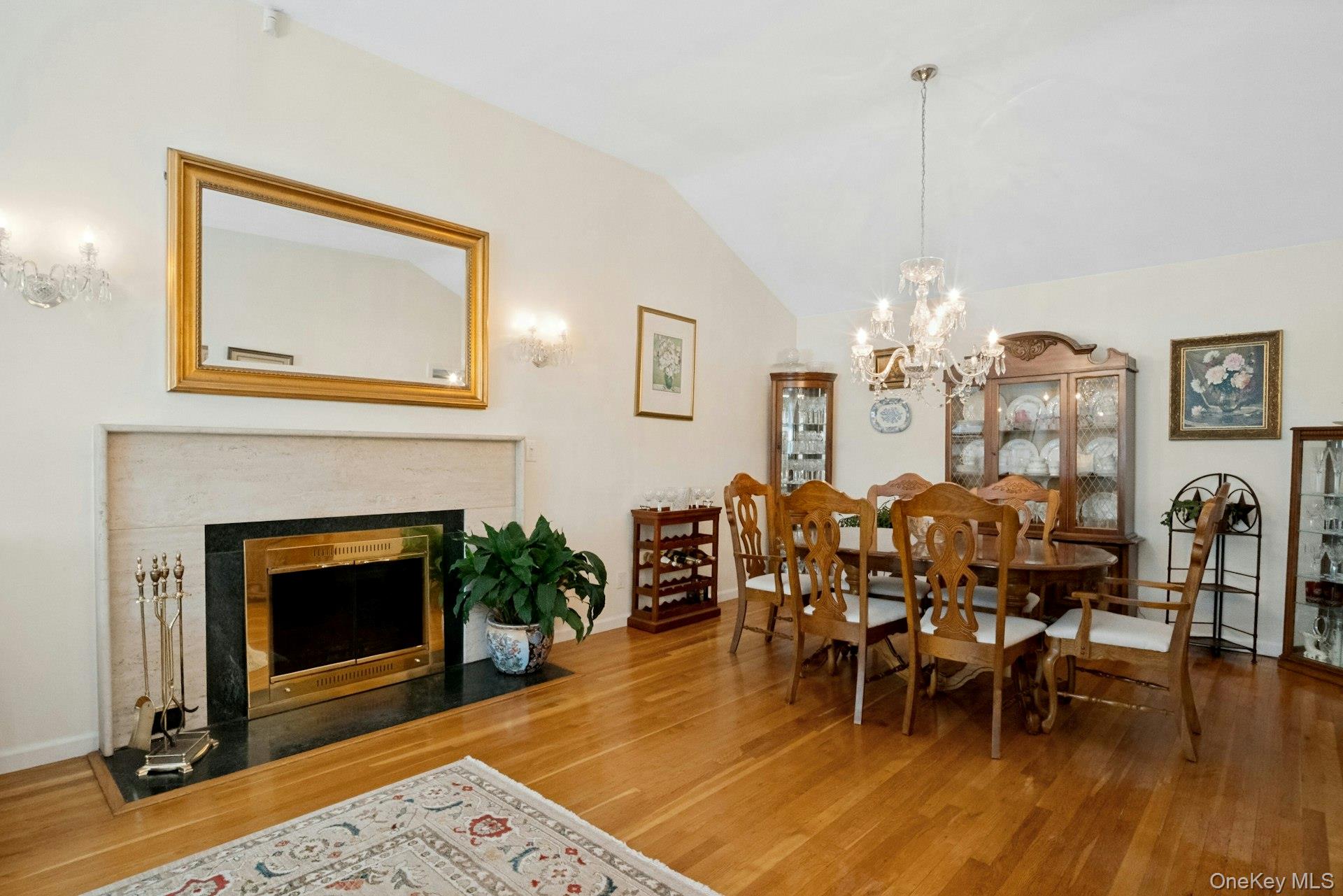 82 Holbrooke Road White Plains, NY 10605 - Photo 10 of 33