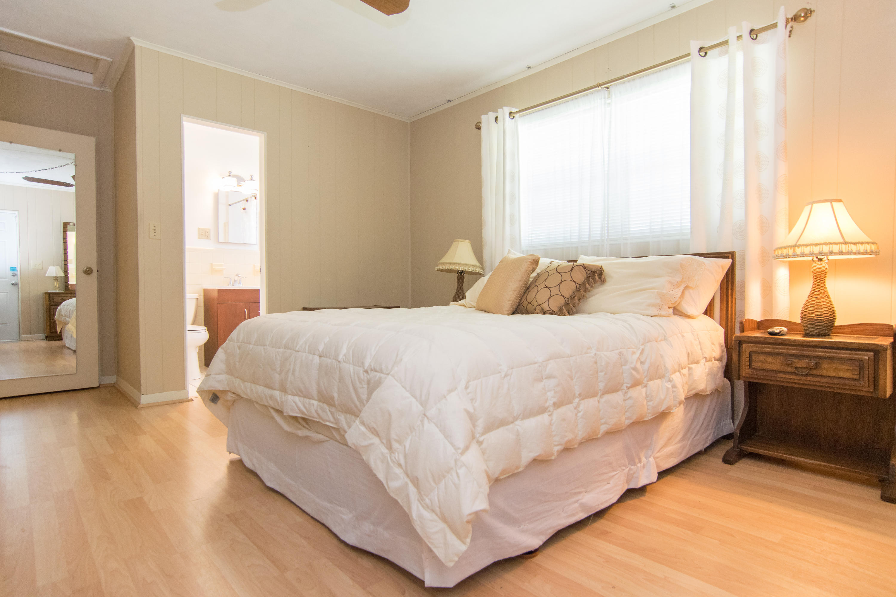 450 Northeast 25th Terrace Boca Raton, FL 33431 - Photo 21 of 30 DSC_0115