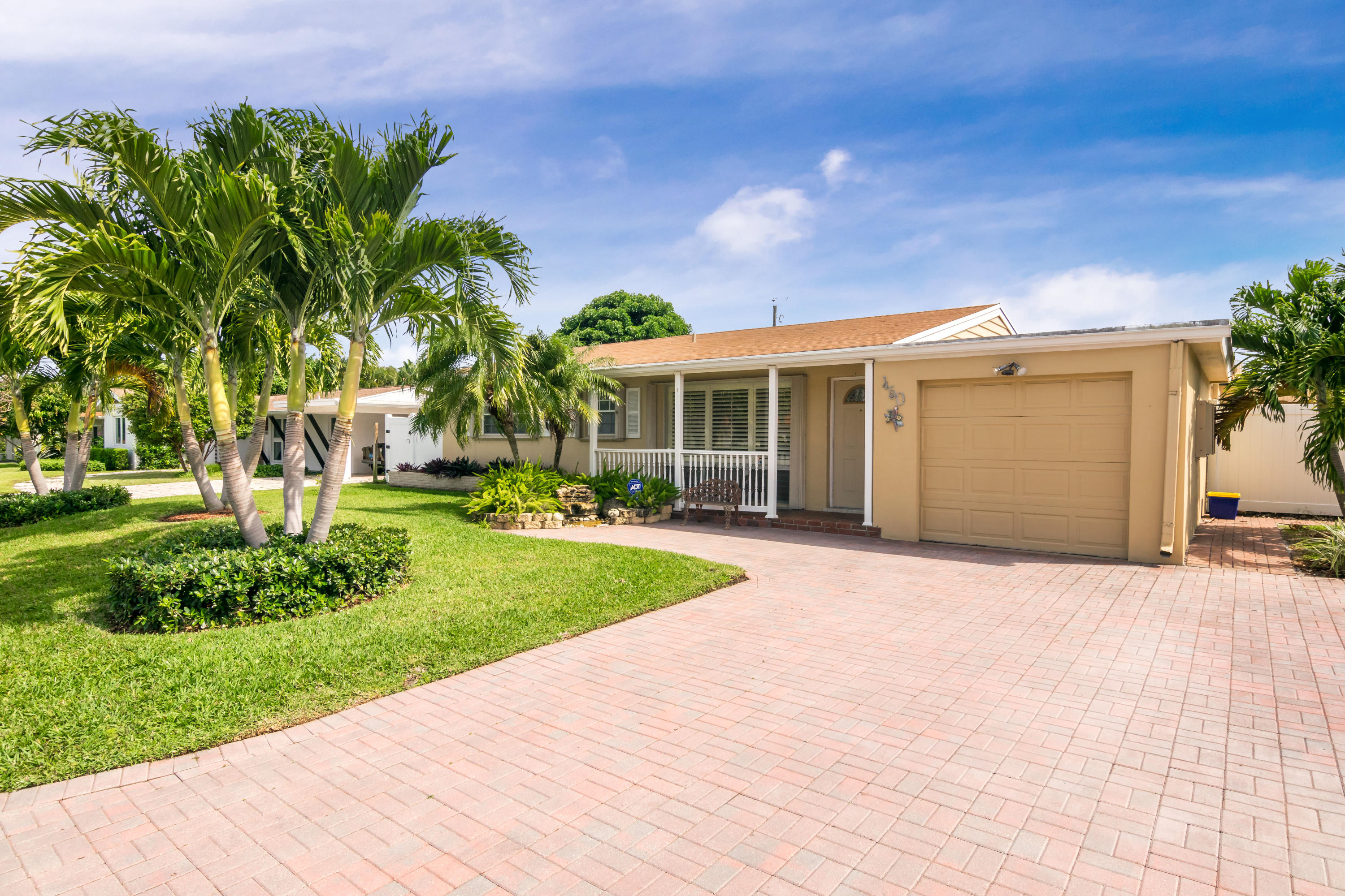 450 Northeast 25th Terrace Boca Raton, FL 33431 - Photo 29 of 30 DSC_0128