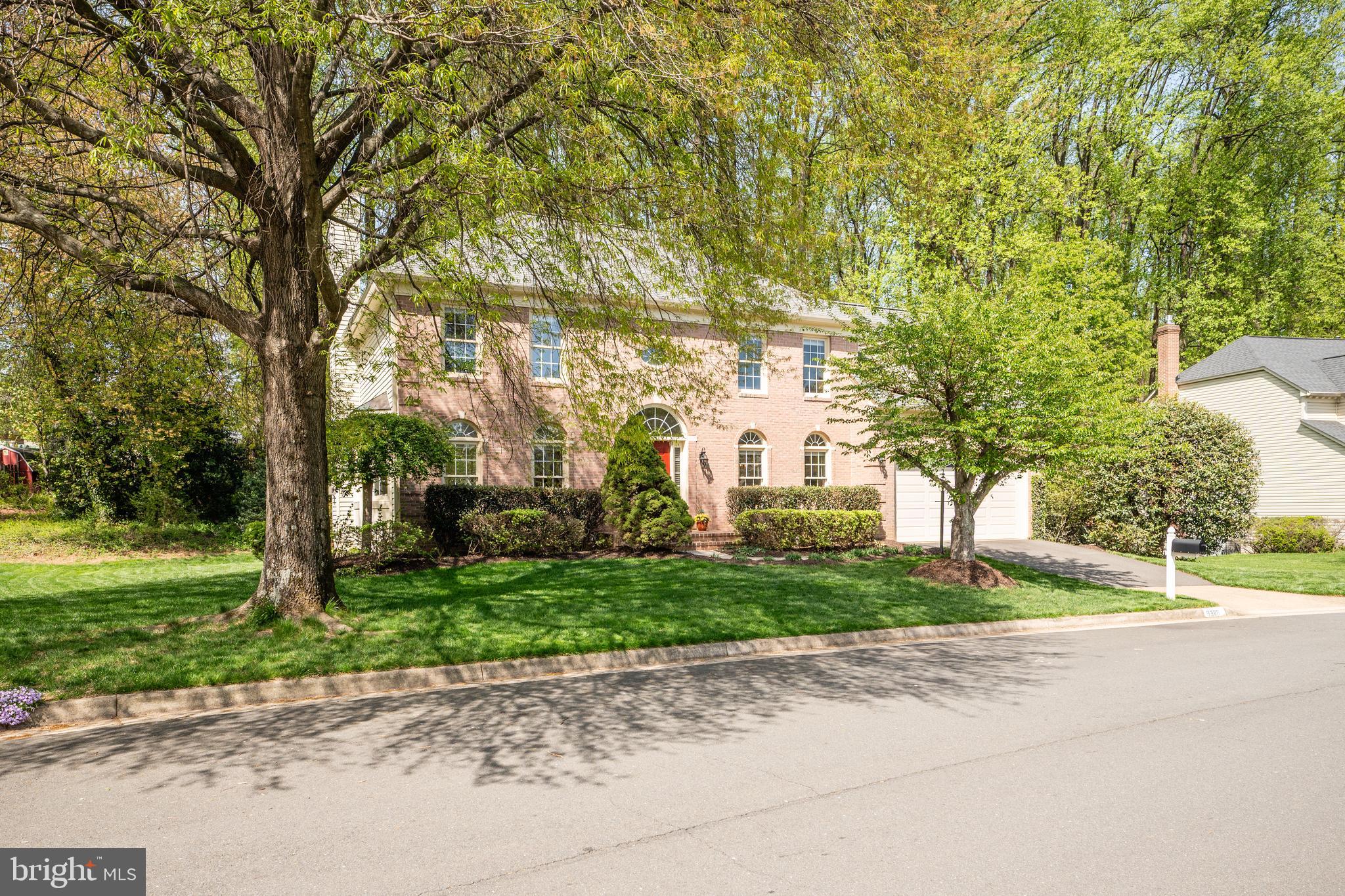 9380 Colbert Court Fairfax, VA 22032 - Photo 2 of 59