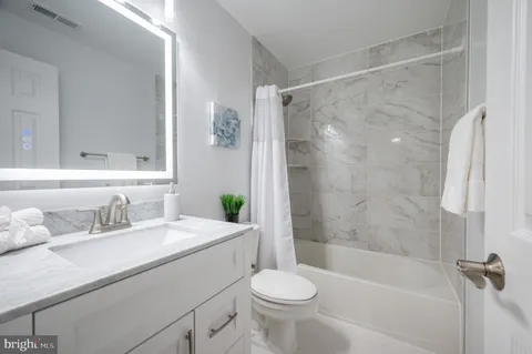 $1,250,000 | 9380 Colbert Court, Fairfax, VA 22032