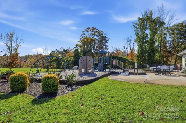 $799,000 | 17230 Monocacy Boulevard, Huntersville, NC 28078