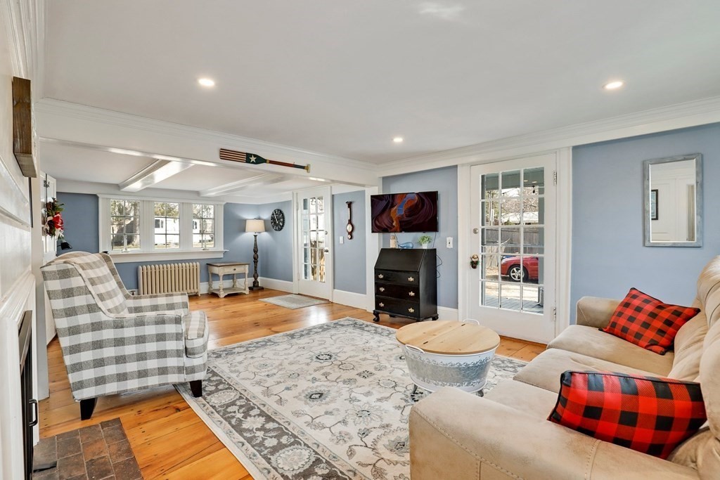 196 Locust Street Danvers, MA 01923 - Photo 13 of 34 Gallery Image 13
