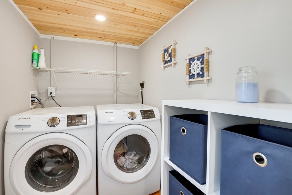 196 Locust Street Danvers, MA 01923 - Photo 14 of 34 Gallery Image 14