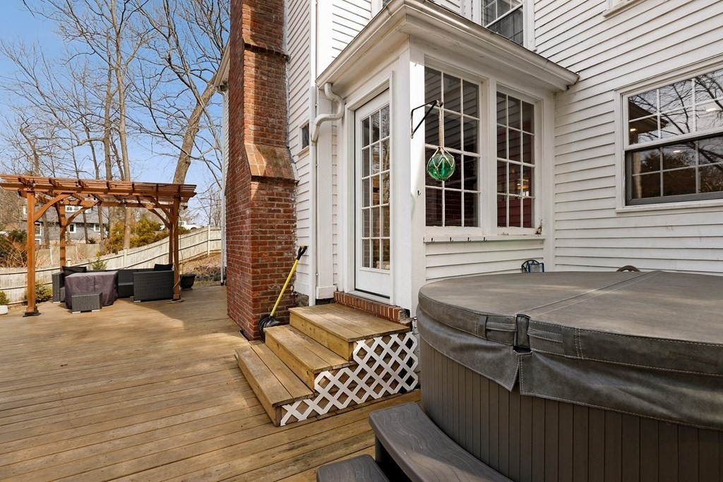 196 Locust Street Danvers, MA 01923 - Photo 31 of 34 Gallery Image 31
