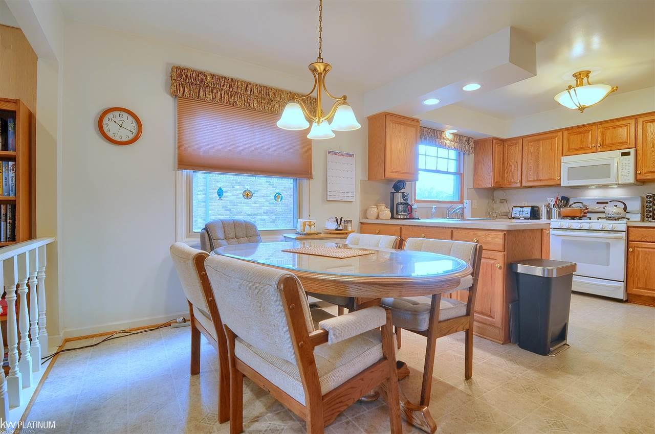 1646 Sumac Drive Rochester Hills, MI 48309 - Photo 9 of 37