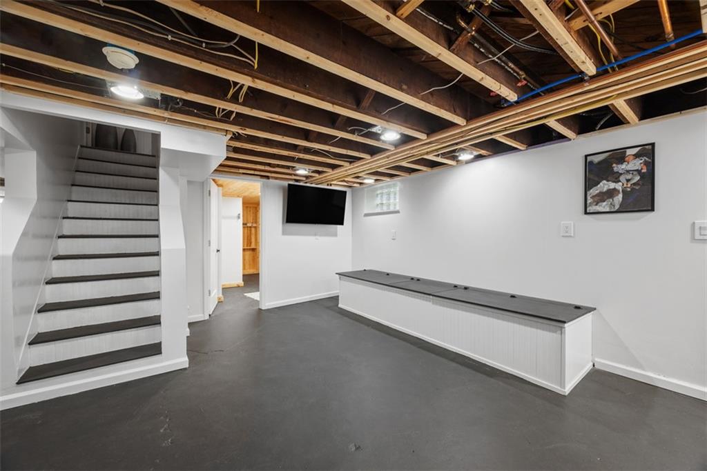 1148 Powers Run Road Pittsburgh, PA 15238 - Photo 36 of 50 Gallery Image 36