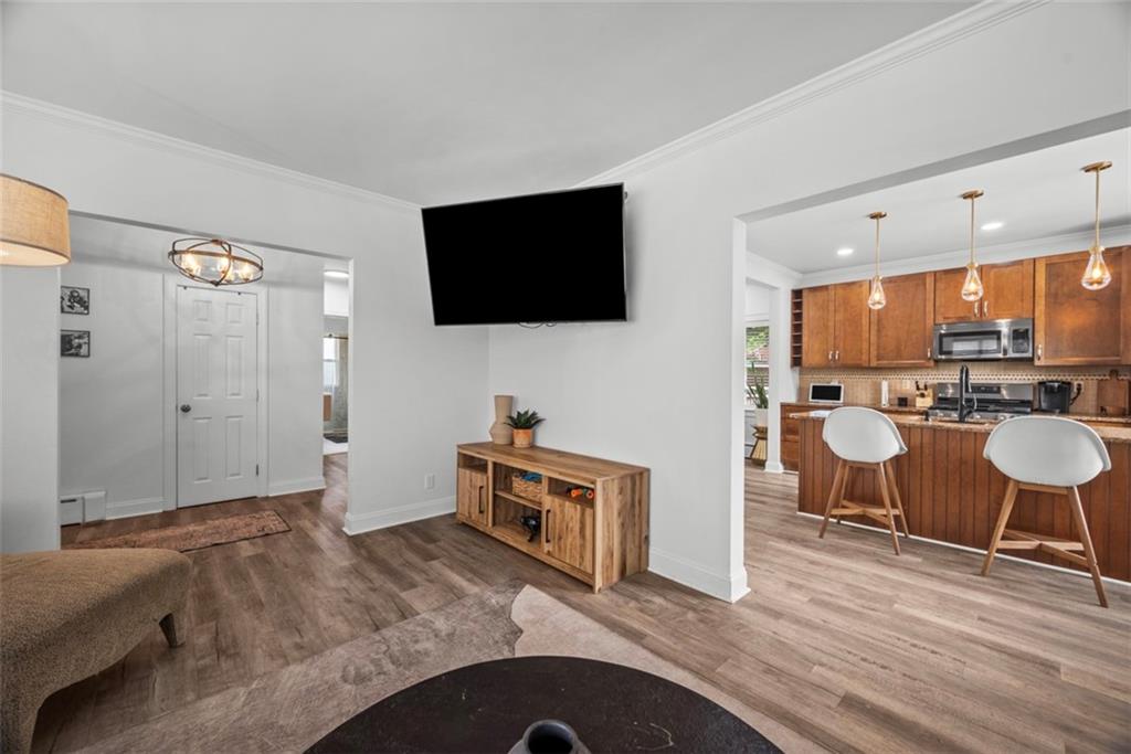 1148 Powers Run Road Pittsburgh, PA 15238 - Photo 8 of 50 Gallery Image 8