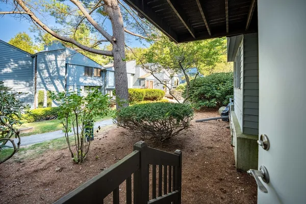 $3,200 | 112 Waterside Clearing, Unit 112, Acton, MA 01720