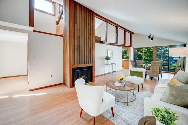 $3,200 | 112 Waterside Clearing, Unit 112, Acton, MA 01720