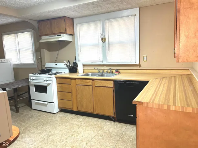 $115,900 | 413 West York Street, Rockville, IN 47872