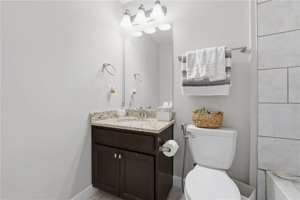 $950,000 | 5085 Mistwater Lane, Cumming, GA 30040