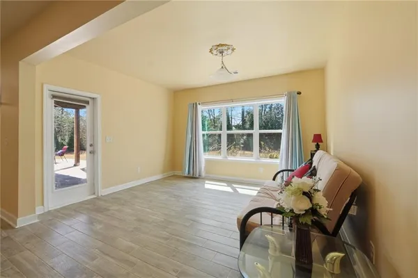 $950,000 | 5085 Mistwater Lane, Cumming, GA 30040