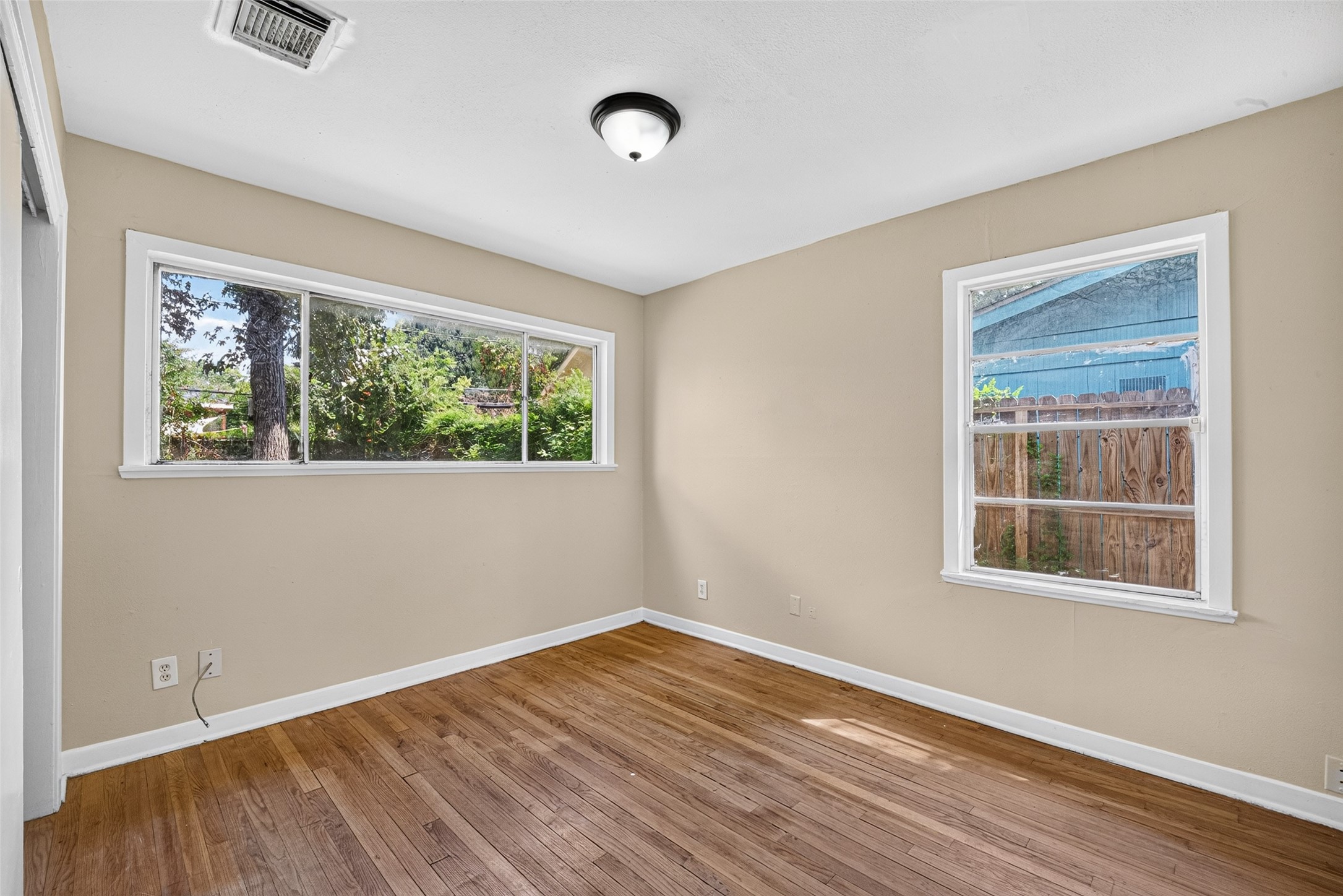 1307 Camden Road Pasadena, TX 77502 - Photo 29 of 37 Gallery Image 29
