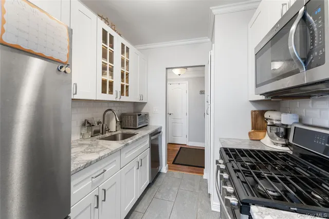 $199,000 | 472 Gramatan Avenue, Unit BLDG 6 BB4, Mount Vernon, NY 10552