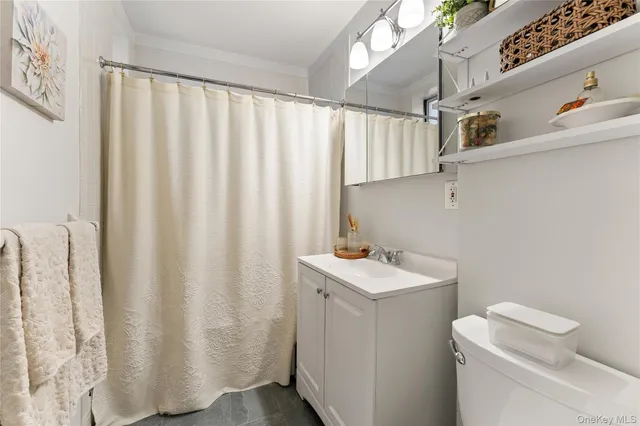 $199,000 | 472 Gramatan Avenue, Unit BLDG 6 BB4, Mount Vernon, NY 10552