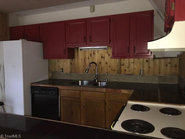 931 Maple Ridge Road Asheboro, NC 27203 - Photo 13 of 15 Gallery Image 13