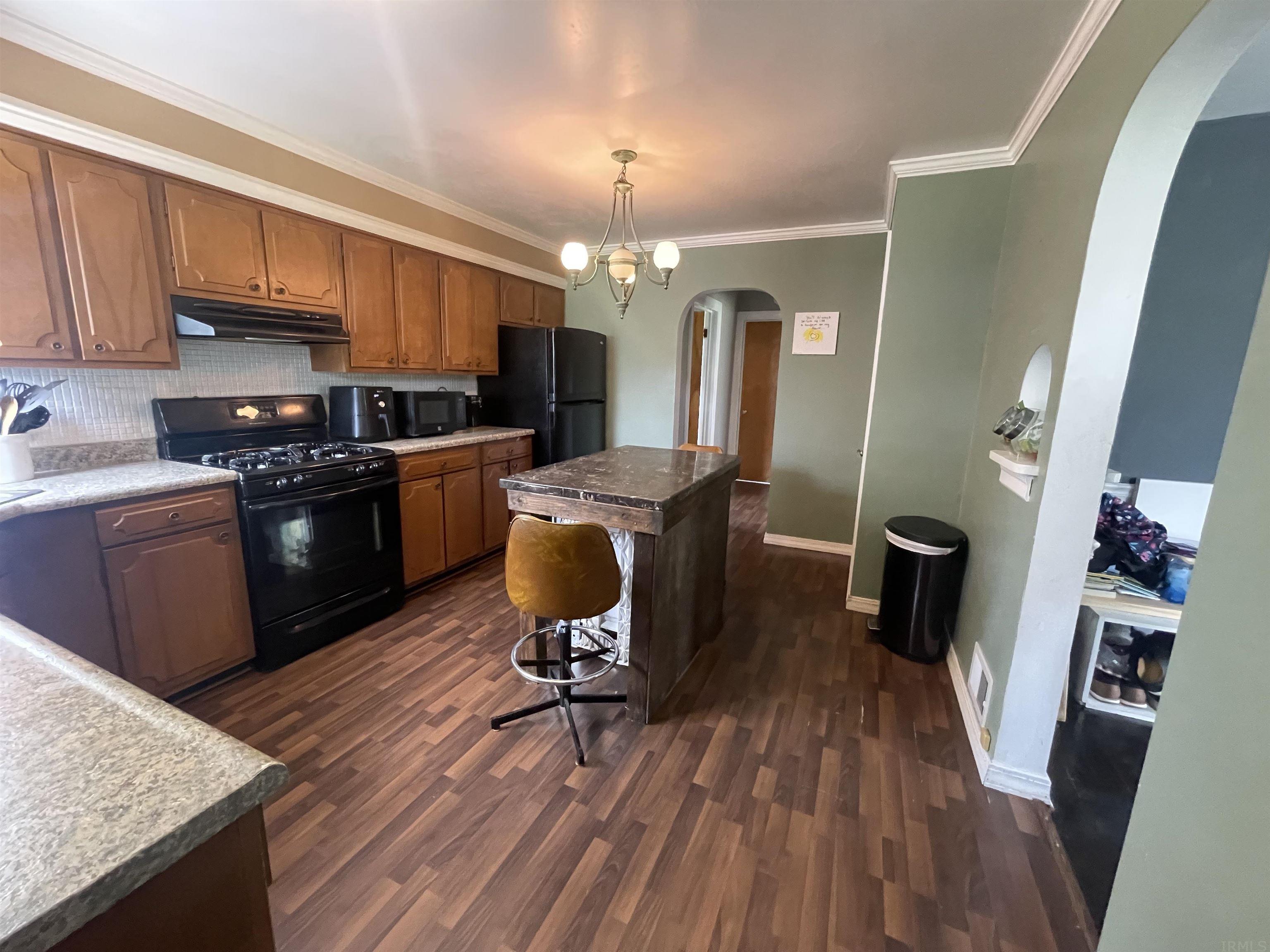 5406 Tyrone Road Fort Wayne, IN 46809 - Photo 2 of 10