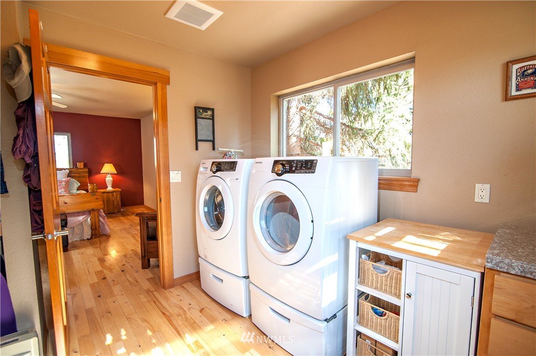 4560 4th Parallel Road Ellensburg, WA 98926 - Photo 15 of 25 Gallery Image 15