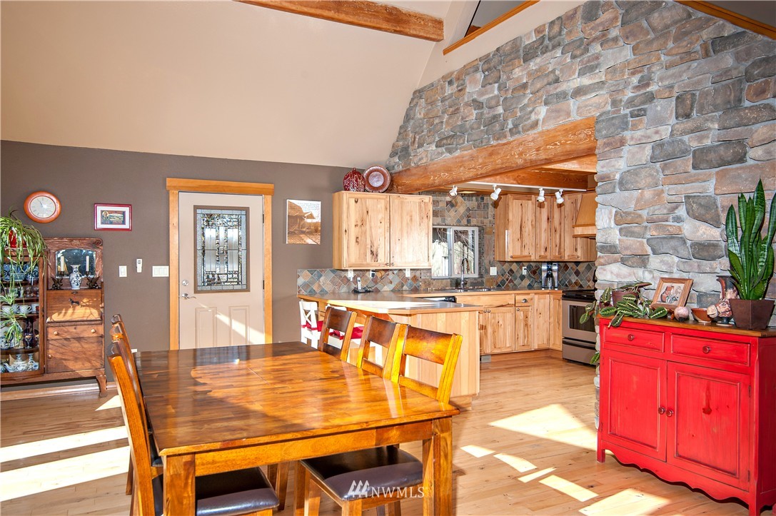 4560 4th Parallel Road Ellensburg, WA 98926 - Photo 3 of 25 Gallery Image 3