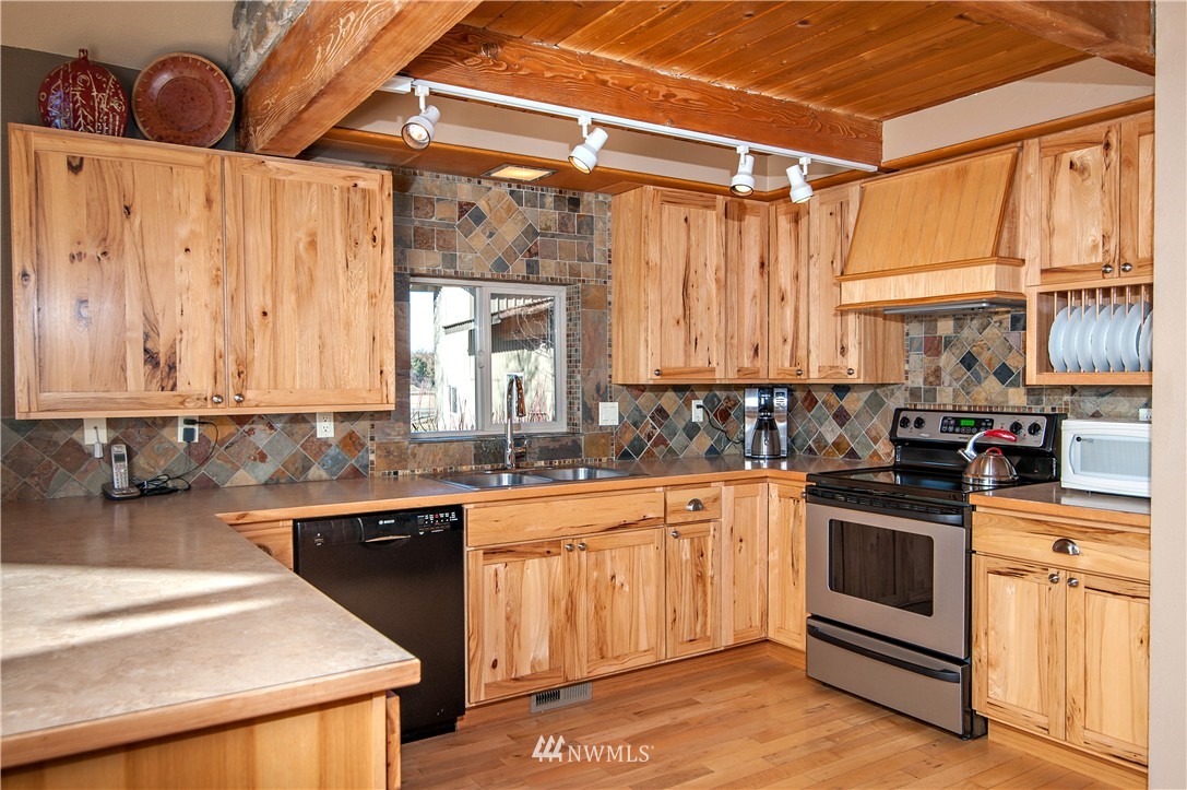 4560 4th Parallel Road Ellensburg, WA 98926 - Photo 5 of 25 Gallery Image 5