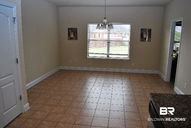 11188 Roanoke Loop Daphne, AL 36526 - Photo 9 of 40 Breakfast room