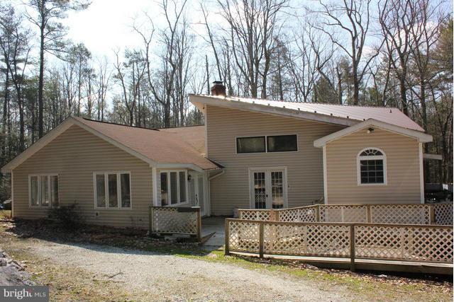 199 Dale Road Biglerville, PA 17307 - Photo 1 of 15 Exterior (Front)