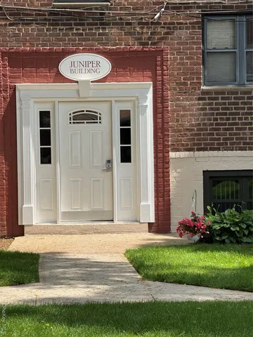 $208,000 | 91 Tulip Avenue, Unit C2, Floral Park, NY 11001